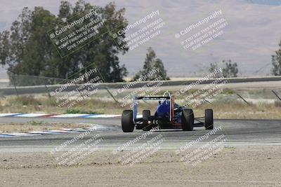 media/Jun-02-2024-CalClub SCCA (Sun) [[05fc656a50]]/Group 6/Qualifying/